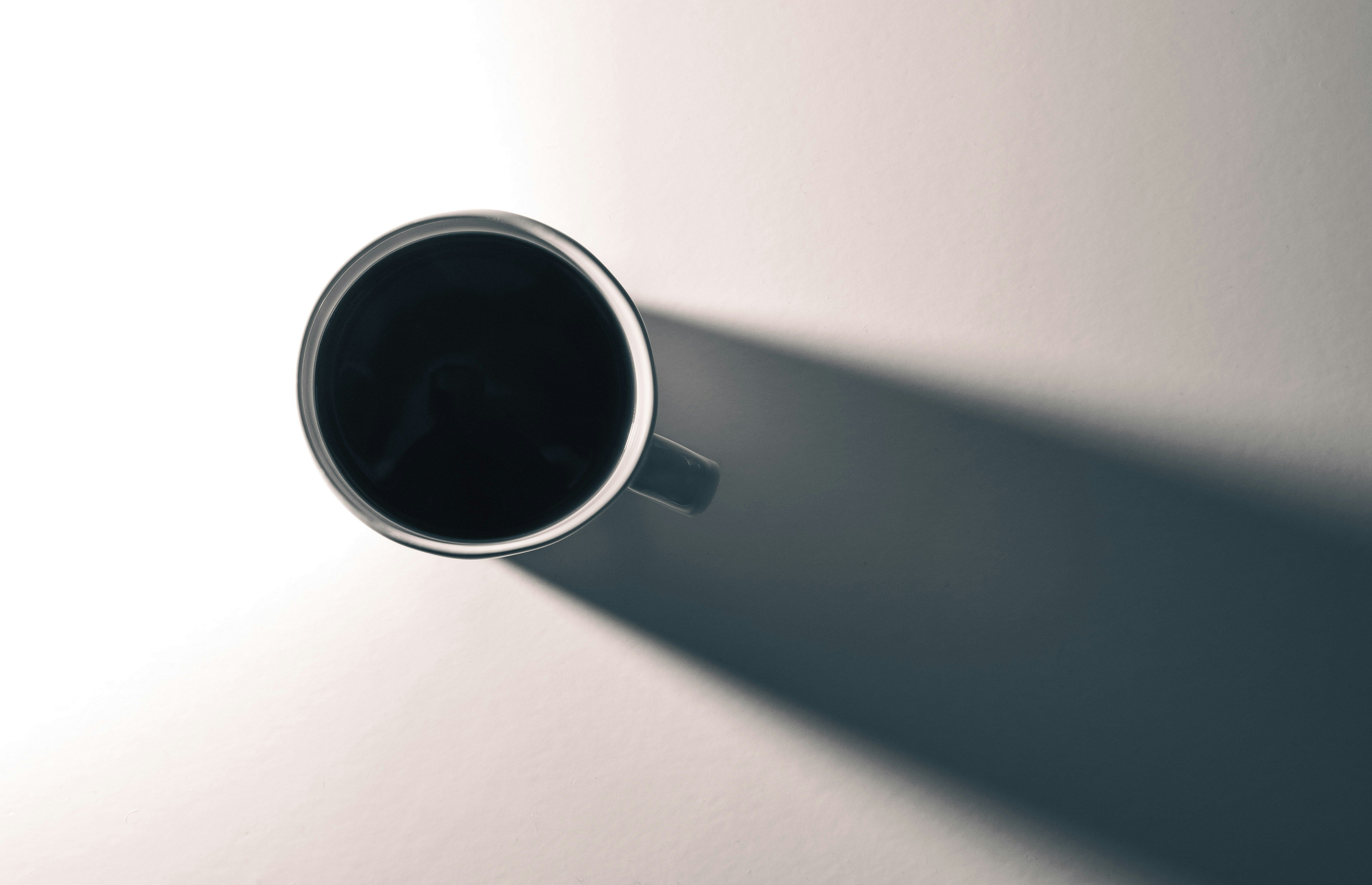 Plain dark drink during a morning intermittent fasting window